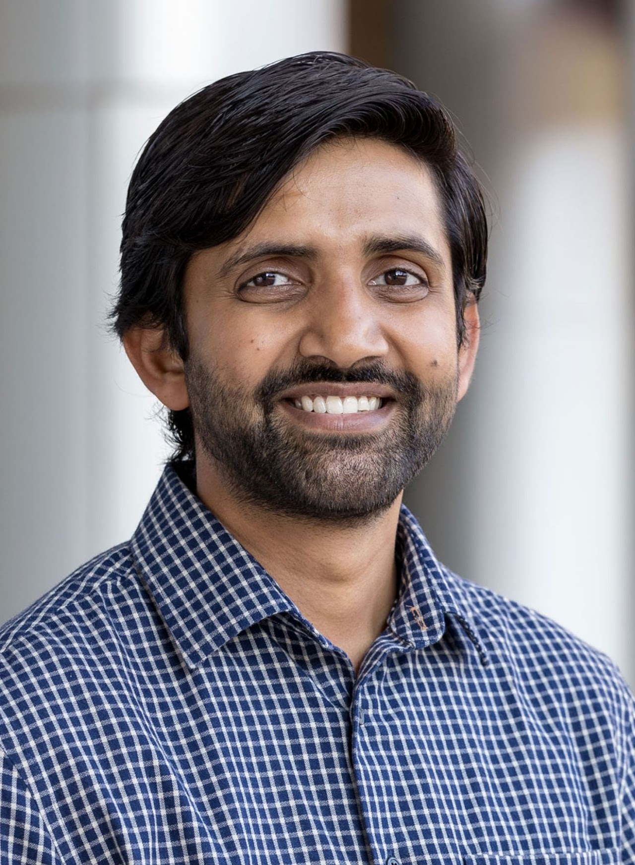 Headshot of Manish Singh