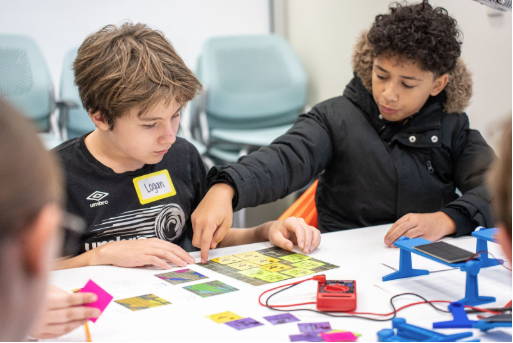 Students work on the mapping activity.