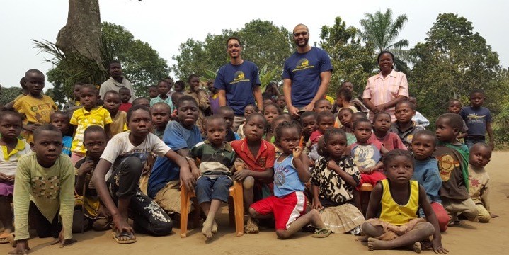 NovoMoto school children