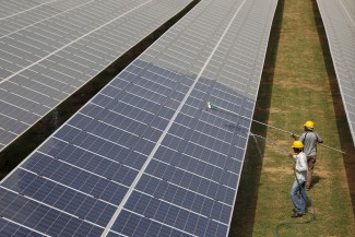 cleaning solar panels